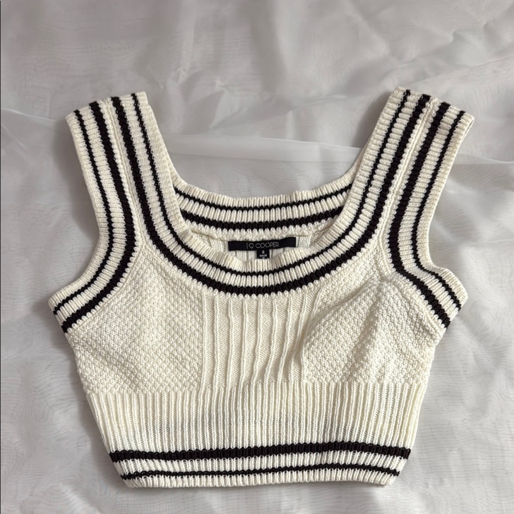 Ribbed Knit Cropped Tank